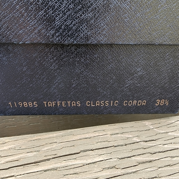 PRADA Patent Leather Beige Pointed Toe w/ bow origional BOX! 38.5 US 8.5 - Picture 10 of 12